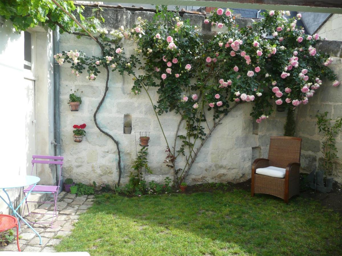 Cosy Flat 2 Eme Etage Vue Chateau Loire A Velo Saumur Exteriör bild